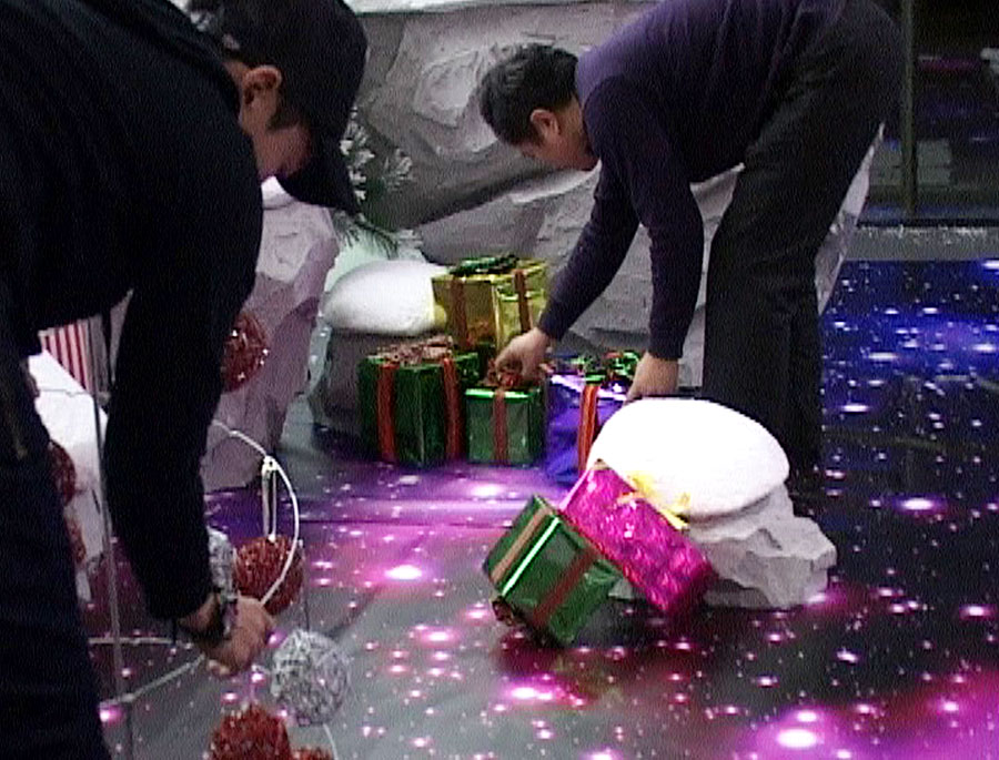 萬(wàn)科圣誕節(jié)氛圍營(yíng)造-萬(wàn)科總部布置開始3